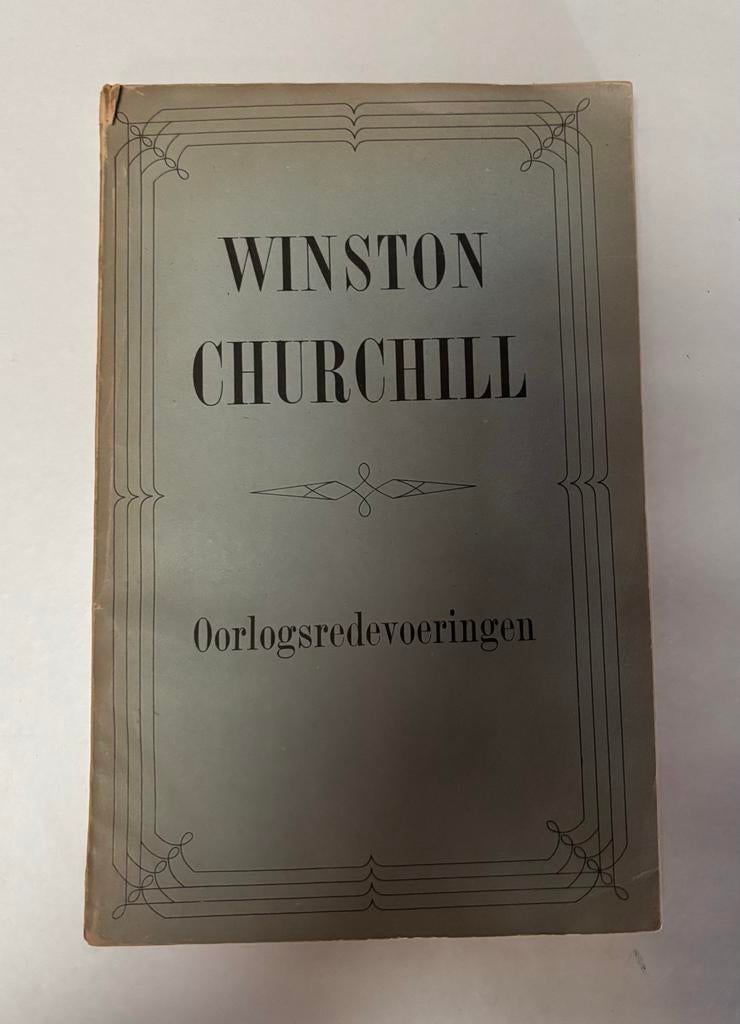 Winston Churchill Oorlogsredevoeringen - Tweede Wereldoorlog, Ophalen of Verzenden, Tweede Wereldoorlog, Gelezen, Algemeen