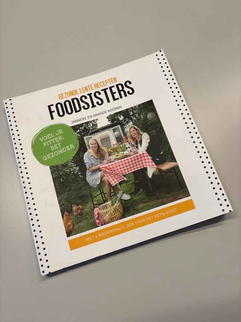 Foodsisters lente kookboek, Hoofdgerechten, Ophalen of Verzenden, Zo goed als nieuw, Gezond koken