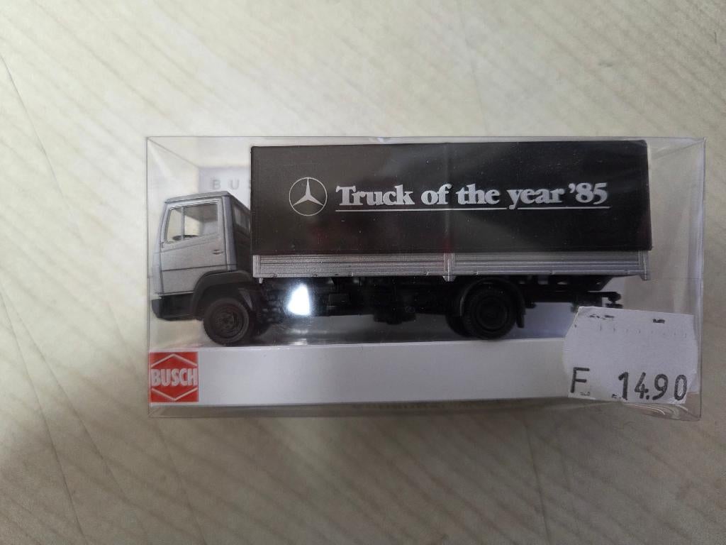TE KOOP:  Herpa - Mercedes truck schaal 1:87, Hobby en Vrije tijd, Modelauto's | 1:87, Ophalen of Verzenden, Nieuw, Bus of Vrachtwagen
