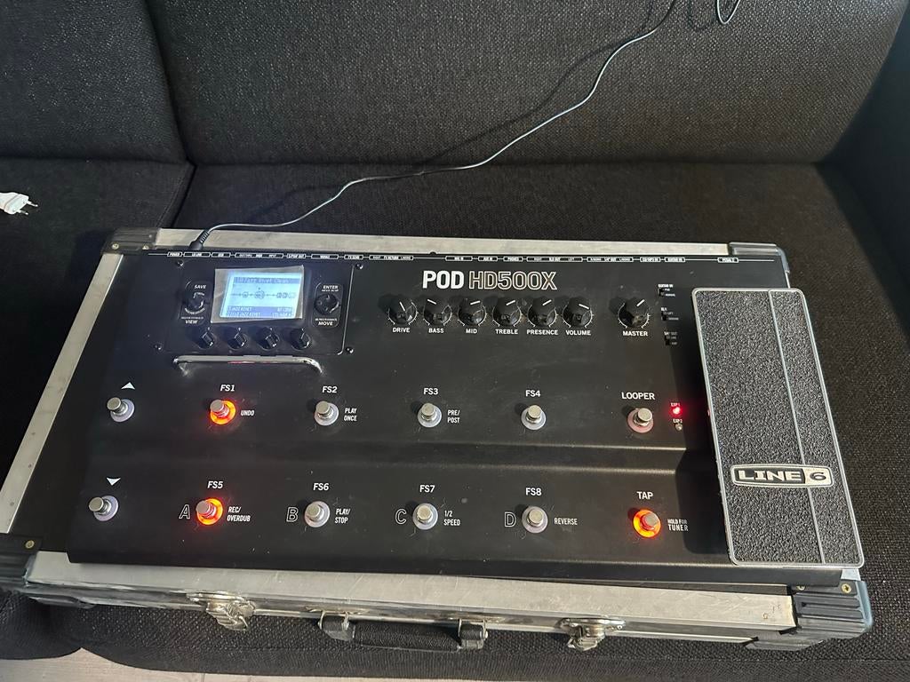 Line 6 HD500X Multi-effect met koffer, Muziek en Instrumenten, Effecten, Ophalen of Verzenden, Zo goed als nieuw, Multi-effect