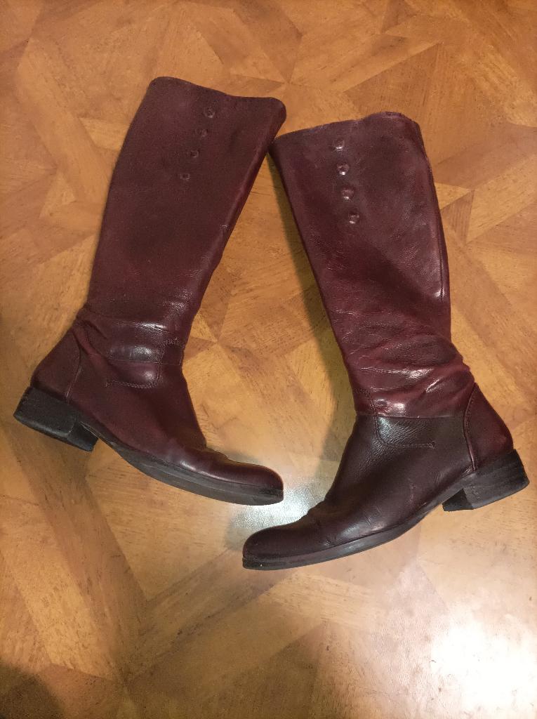 YKX & co leren laarzen maat 38 donkerrood, Kleding | Dames, Schoenen, YKX & Co, Hoge laarzen, Ophalen of Verzenden, Zo goed als nieuw