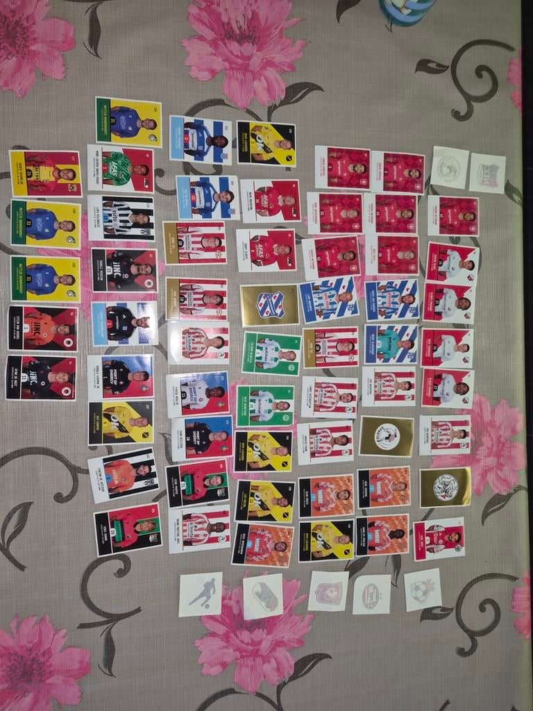 Plus voetbal plaatjes, Ophalen of Verzenden