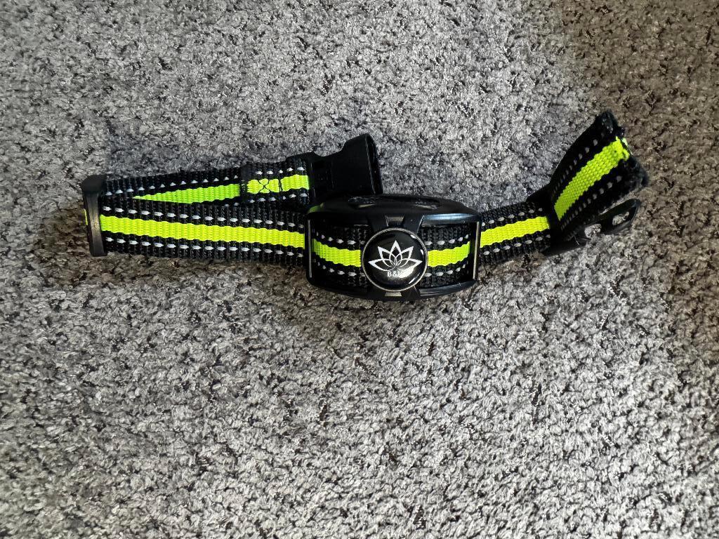 DIEVRIENDELIJKE Anti Blafband voor honden oplaadbaar - USB, Ophalen of Verzenden, Nieuw