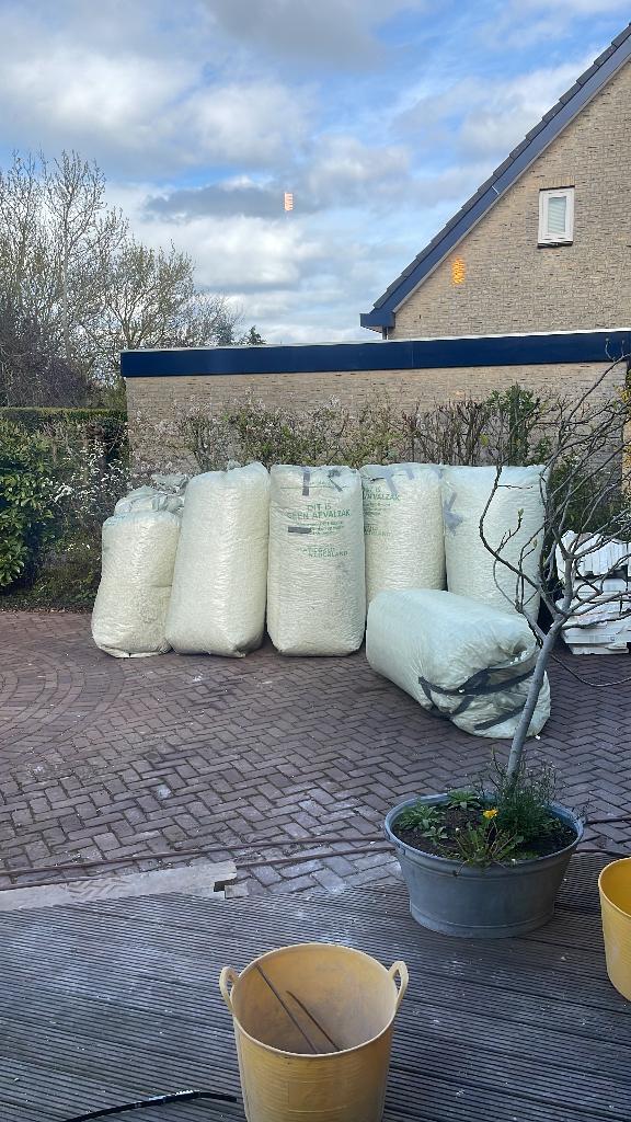 Na Isolatiechips, Doe-het-zelf en Verbouw, Isolatie en Afdichting, Overige materialen, Gebruikt, 15 m² of meer, Vloerisolatie