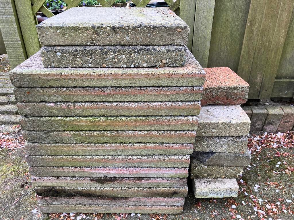 Gratis ophalen Schiedam! Tegels en waaltjes, Ophalen, Overige materialen, Gebruikt, Minder dan 5 m²