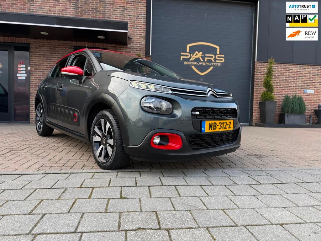 Citroen C3 1.2 PureTech Shine Airco Navi Cruise Camera Elk.r, Auto's, 1199 cc, 82 pk, 450 kg, Origineel Nederlands