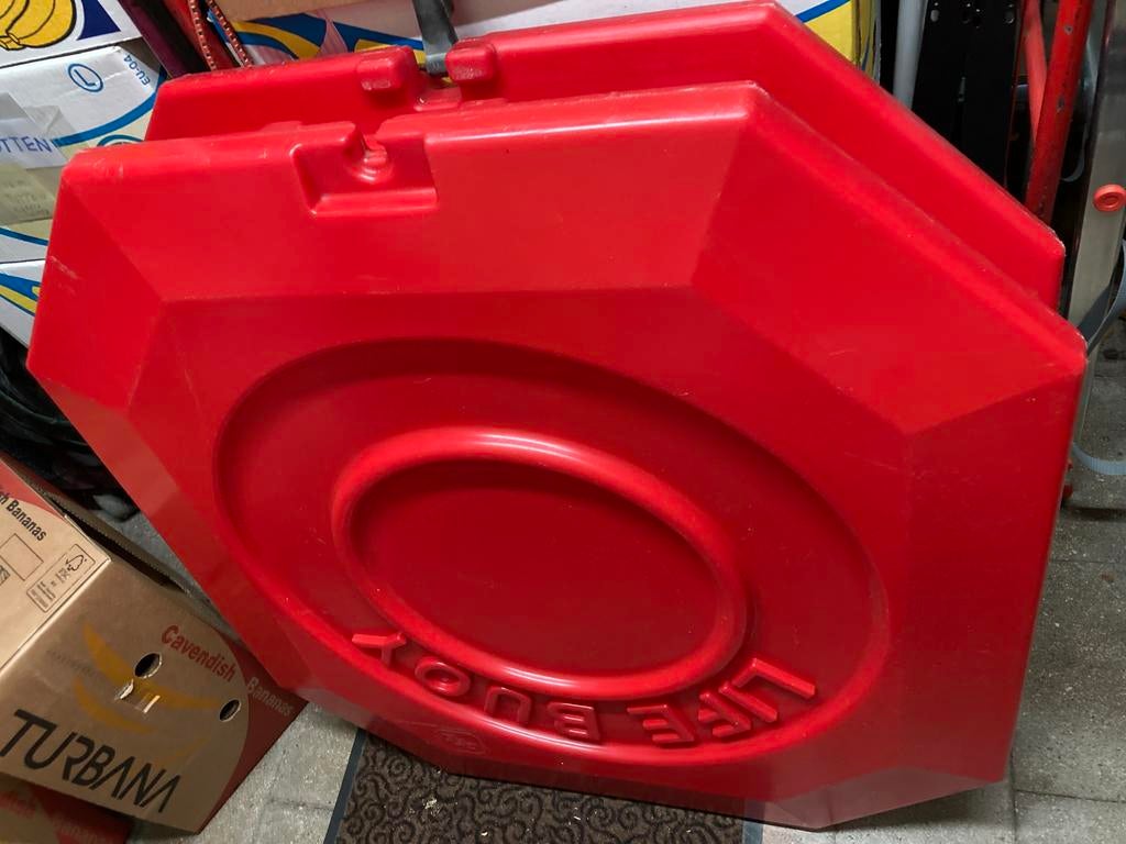 Reddings Boei in koffer, Ophalen, Zo goed als nieuw