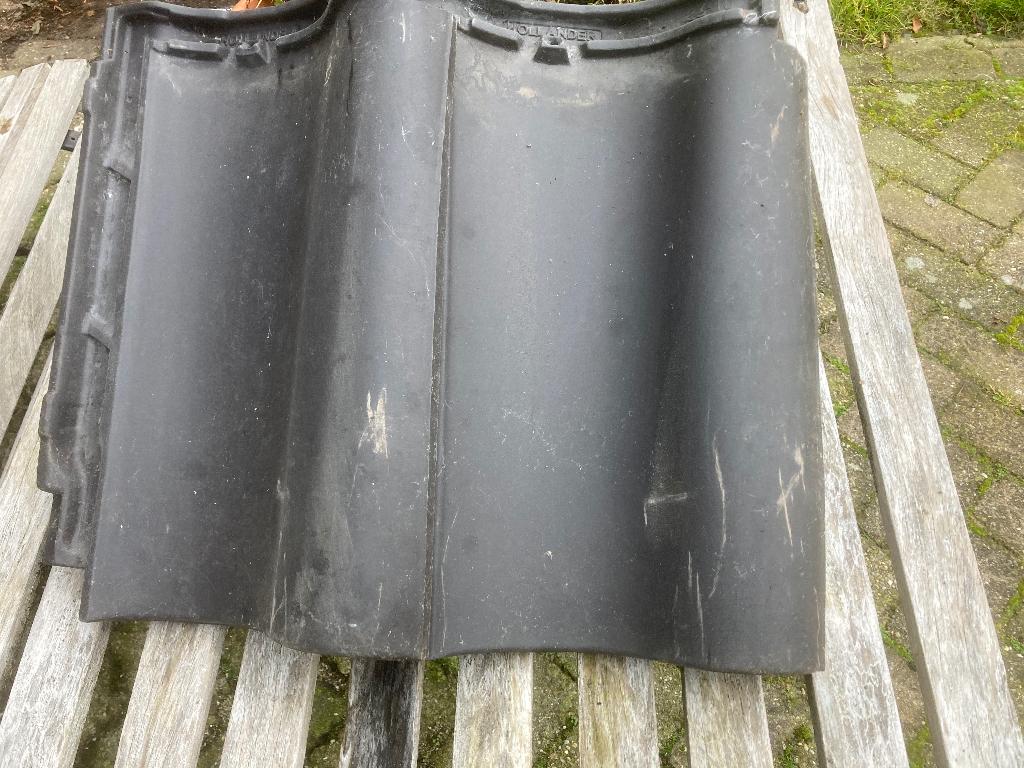 Dakpannnen monier, Doe-het-zelf en Verbouw, Ophalen, Steen of Klei, Zwart, Nieuw