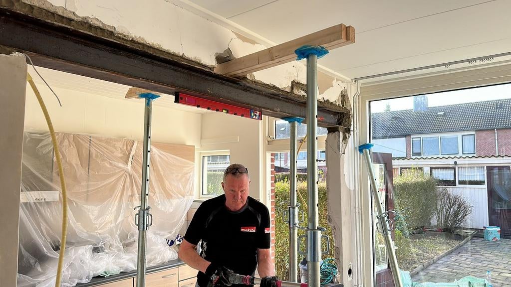 GAT BOREN snel geregeld! Zagen, Frezen, Slijpen, Boren BETON