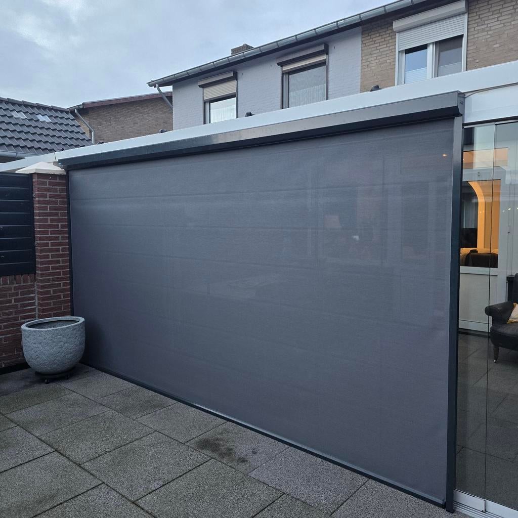 Gezocht gebruikte elektrische Screen, Tuin en Terras, Zonneschermen, 150 tot 300 cm, Ophalen of Verzenden