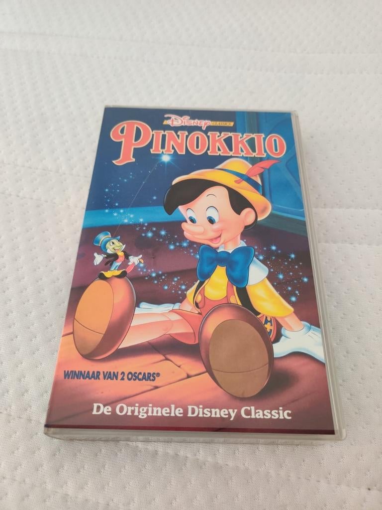 Disney classic Pinokkio, Cd's en Dvd's, VHS | Kinderen en Jeugd, Zo goed als nieuw, Tekenfilms en Animatie, Tekenfilm, Alle leeftijden
