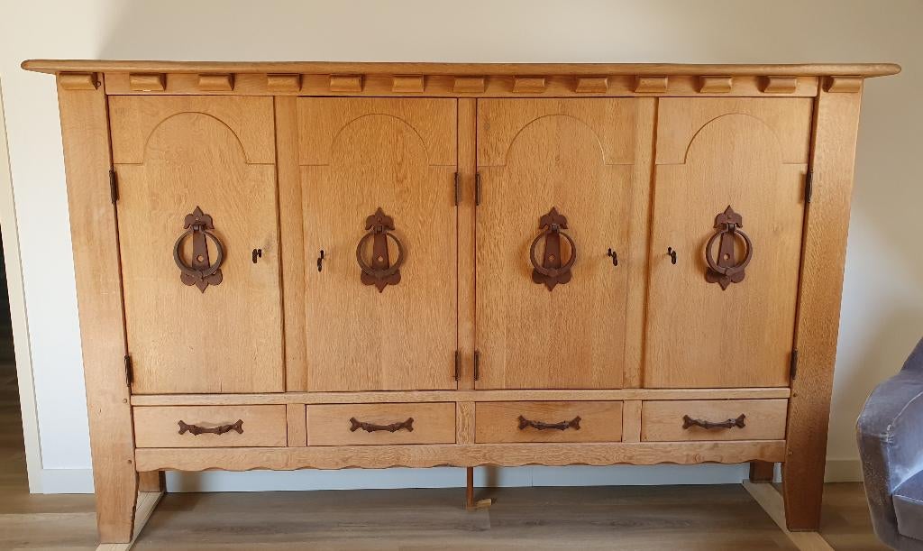 4-deurs wandkast Bram Sprij Brutalistische eiken/gietijzer, Ophalen