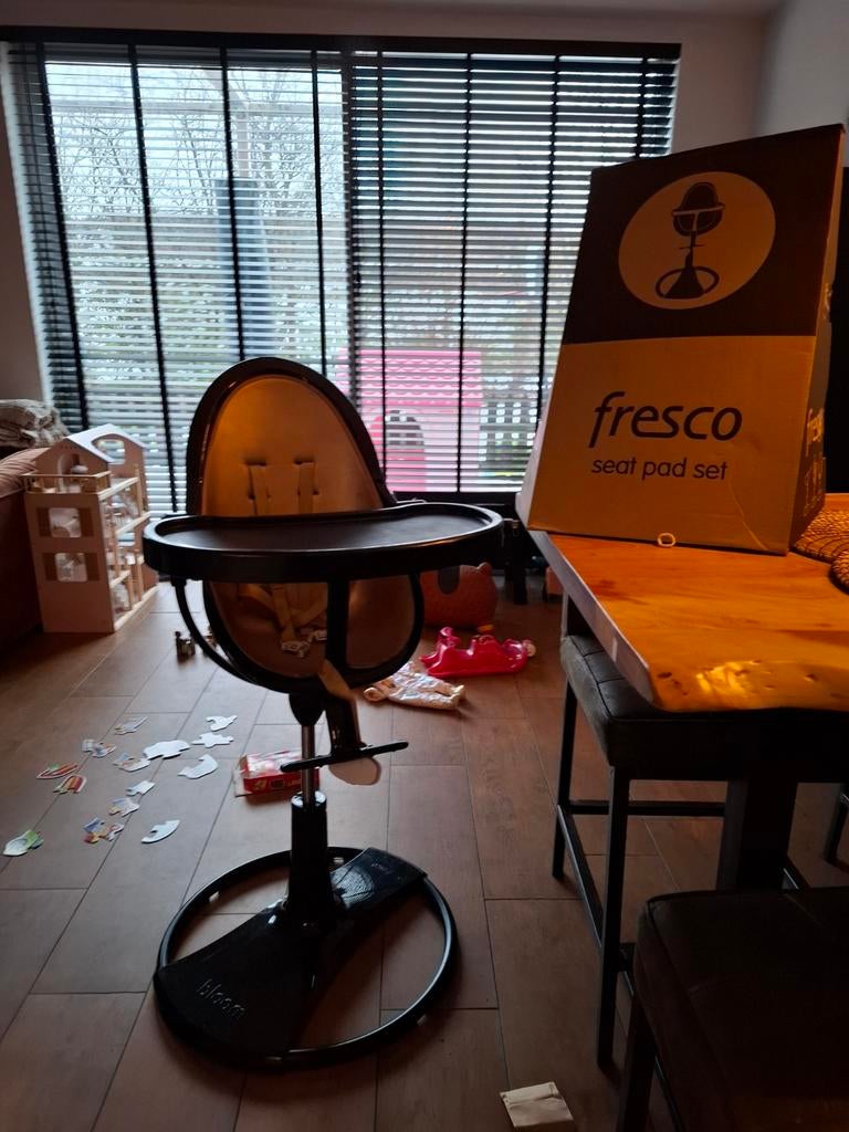 Bloom Fresco Kinderstoel - Compleet met accessoires, Huis en Inrichting, Barkrukken, Ophalen
