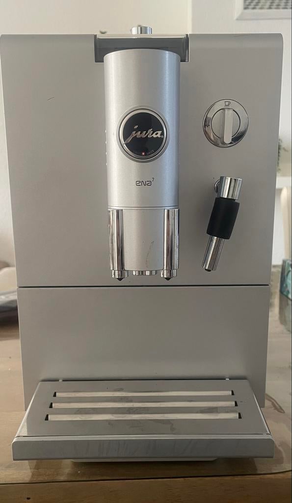 Jura Ena 7 Koffiemachine - Compact en Stijlvol, Witgoed en Apparatuur, Koffiezetapparaten, Afneembaar waterreservoir, Gebruikt