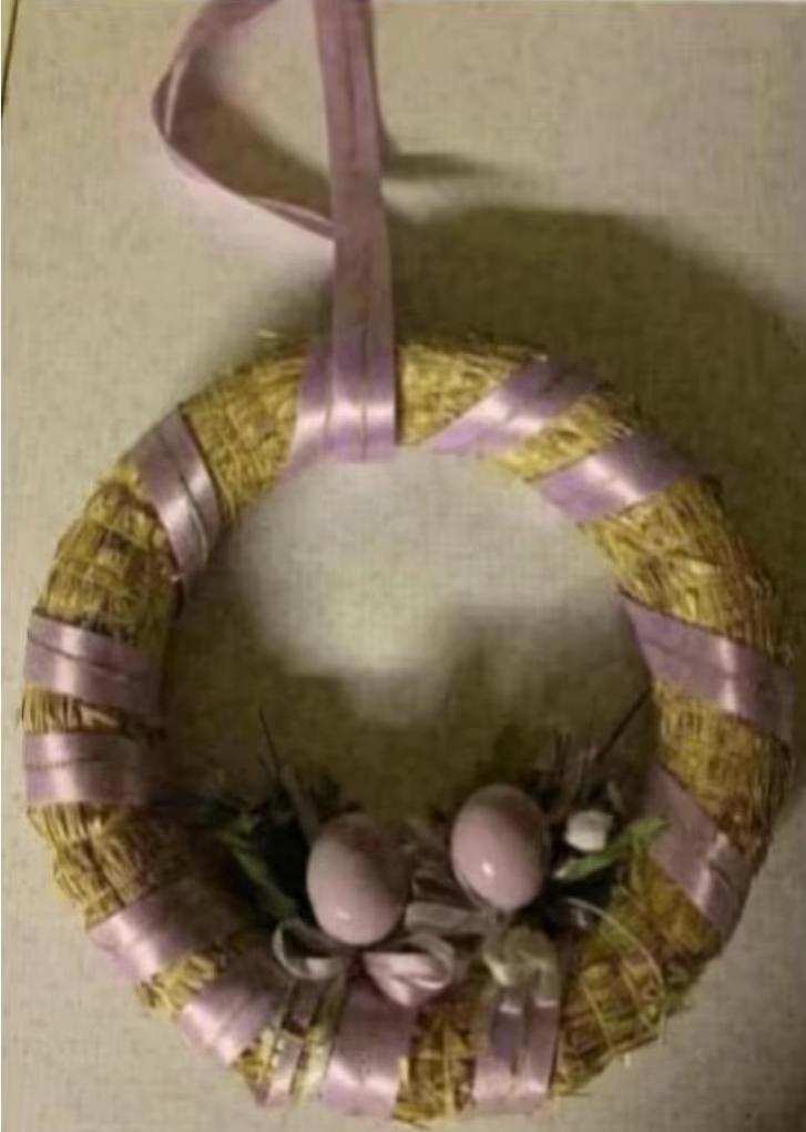Paaskrans; strokrans Pasen; paaseieren; krans paars, Ophalen of Verzenden, Zo goed als nieuw