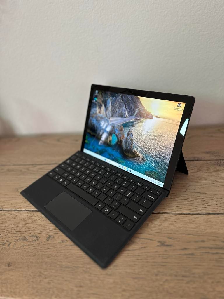 Microsoft Surface Pro 6 - Zwart i5-8350U, 8GB, 256GB SSD, Computers en Software, Windows Laptops, 256 GB, 2 tot 3 Ghz, Qwerty