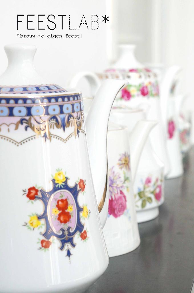 High tea servies in vintage brocante stijl, 200 personen!, Ophalen
