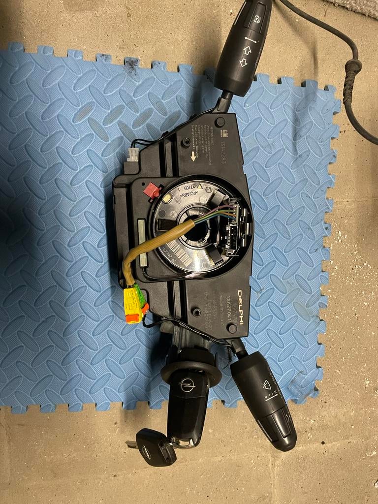 Corsa D stuurkolom met cruise control en 2 sleutels, Ophalen of Verzenden, Gebruikt, Opel