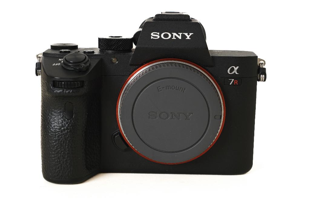 Sony A7R III body met 23858 clicks, -, -, Ophalen of Verzenden, Zo goed als nieuw