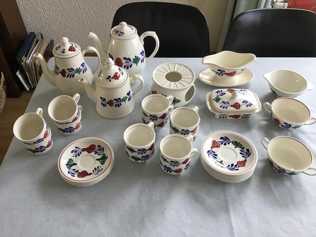 Boerenbont servies., Ophalen, Overige typen, Zo goed als nieuw, Aardewerk
