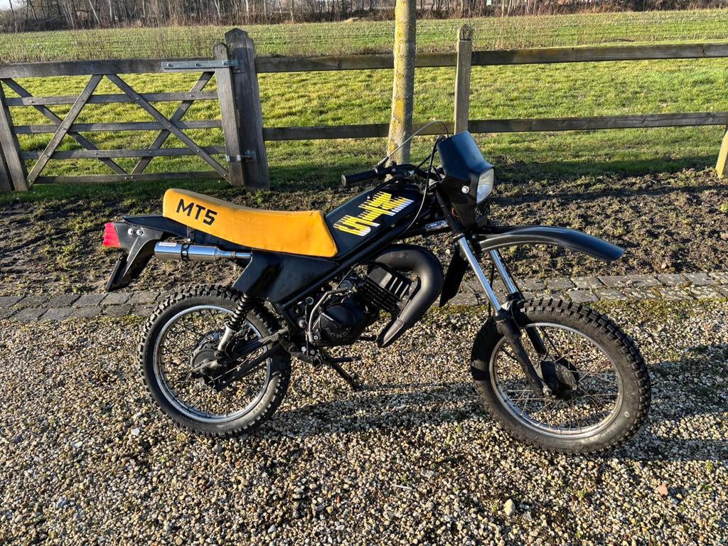 Honda MT5 zwart geel met kenteken, Ophalen, Honda, Gebruikt, 4 versnellingen