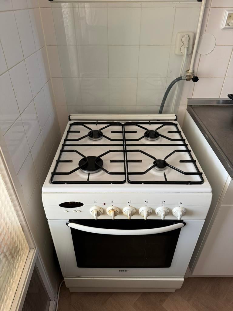 Gasfornuis tekoop, Zo goed als nieuw, Gas, Vrijstaand, 85 tot 90 cm