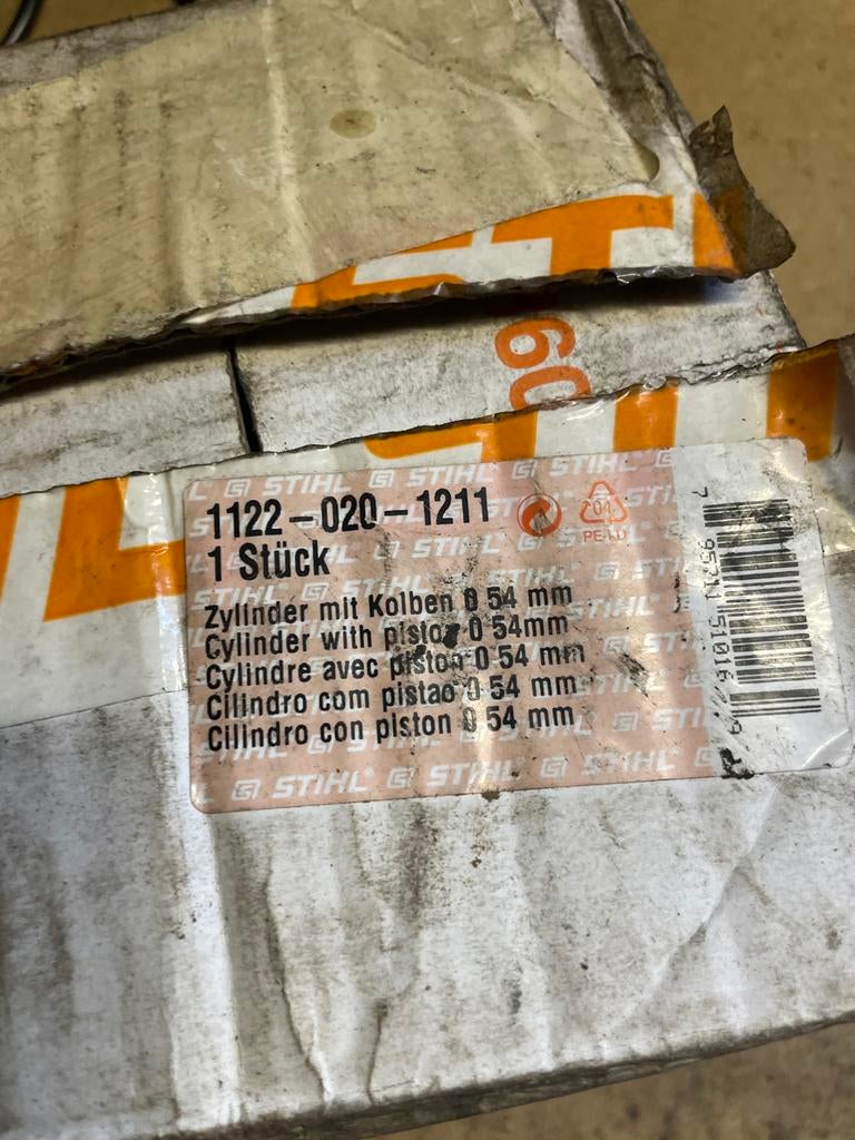 Stihl 066/660 cilinder en zuiger 1122 020 1211, Ophalen of Verzenden, Gebruikt