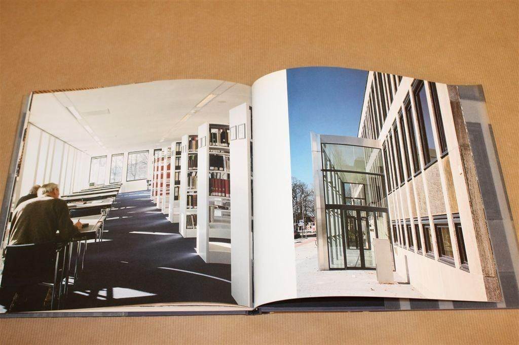 Bibliotheek Friesland — Bouwgeschiedenis Oplage 500, Ophalen of Verzenden, Gelezen