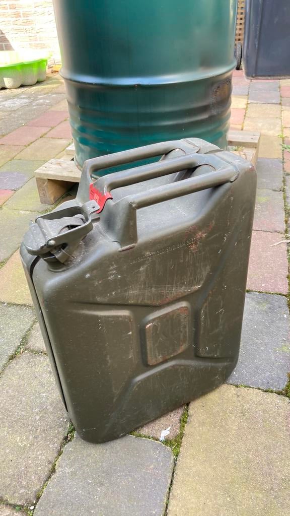Nette jerrycan metaal 20 liter, Ophalen