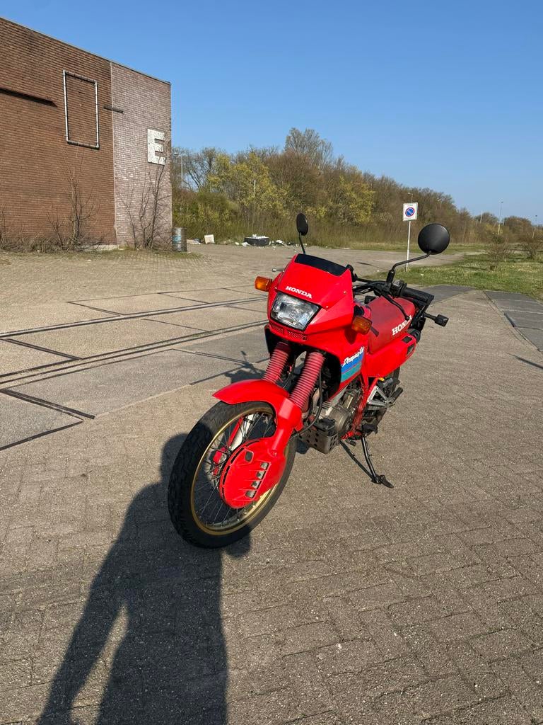 Honda NX650 Dominator 1990, 24.xxx km, Motoren, 644 cc, Gebruikt, Particulier, Enduro