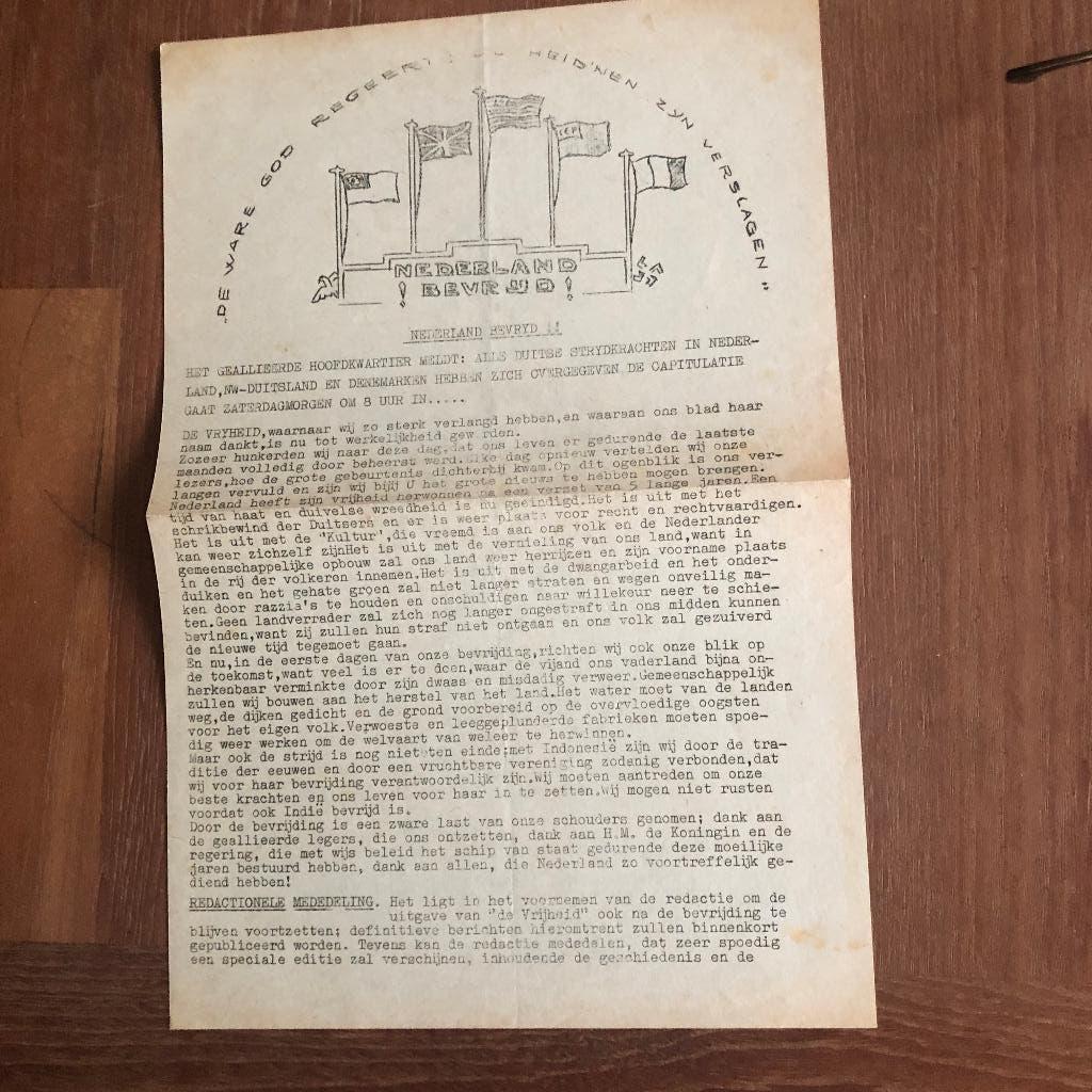 Bevrijdingsnummer van het illegale blad 'De Vrijheid' (in, Ophalen of Verzenden, Overige onderwerpen, Tweede Wereldoorlog, Gelezen