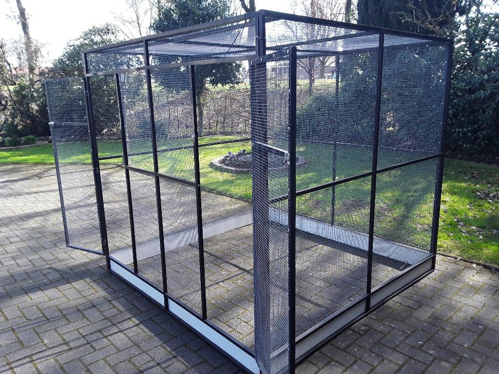 Volière, Ophalen, Zo goed als nieuw, Aluminium, Volière