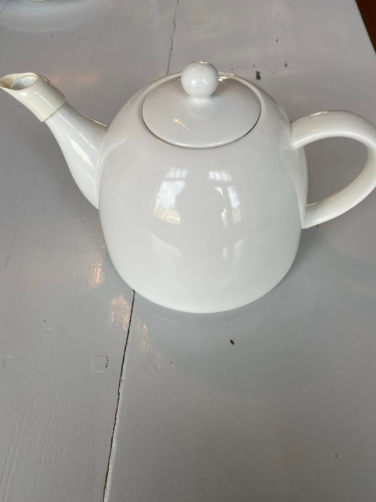 VT Wonen Theepot Wit - Zo goed als nieuw, Overige typen, Ophalen of Verzenden, Zo goed als nieuw, Effen