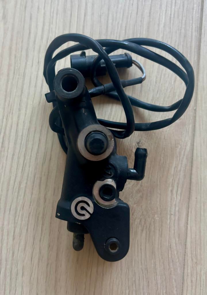 Ktm 1290 remcilinder handrem brembo, Ophalen of Verzenden, Gebruikt