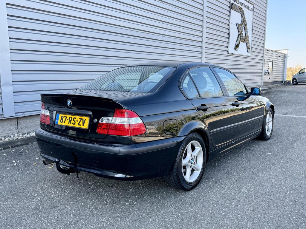 BMW 3-serie 316i Black&Silver II Lage kmstand NAP!, Zwart, 4 cilinders, Zwart, Handgeschakeld