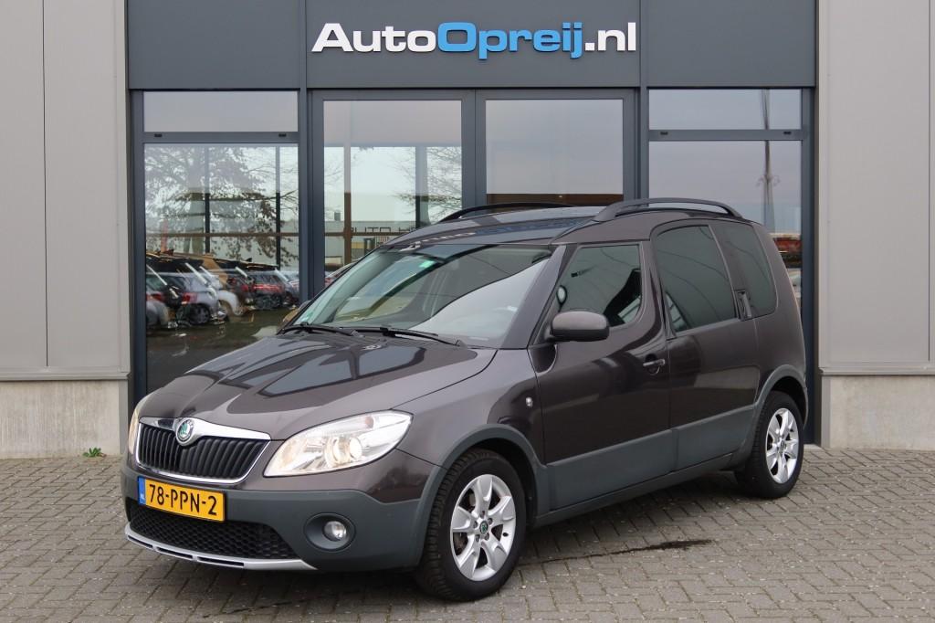 Skoda ROOMSTER 1.2 TSI Dynamic Clima, Euro 5, Gebruikt, 4 cilinders, Bruin