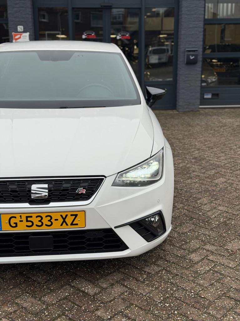 Seat Ibiza 1.0 TSI FR Intense Stoelvw|Camera|Nap|Navi|Cruise, Voorwielaandrijving, Euro 6, 95 pk, Origineel Nederlands