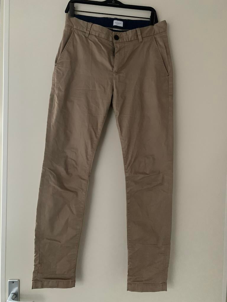 Distrikt in maat S, W29-L32, in nieuwstaat, Kleding | Heren, Ophalen of Verzenden, Zo goed als nieuw, Maat 46 (S) of kleiner, Distrikt Nørrebro