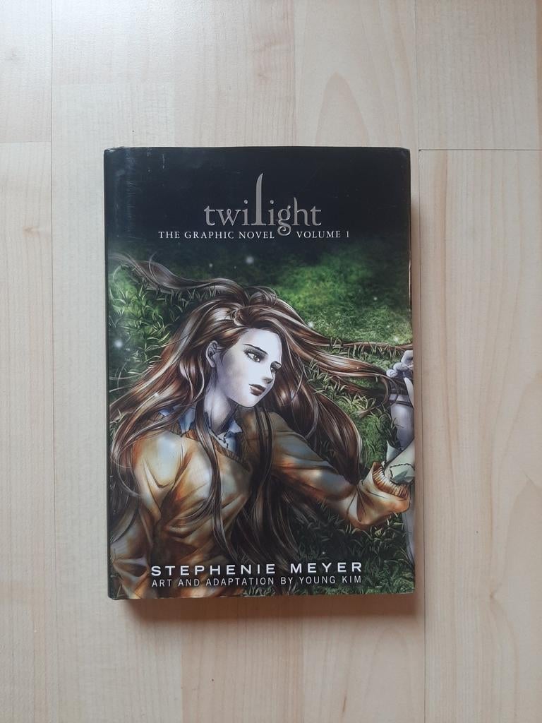 Twilight Graphic Novel Deel 1, Engels, Boeken, Eén stripboek, Ophalen of Verzenden, Zo goed als nieuw