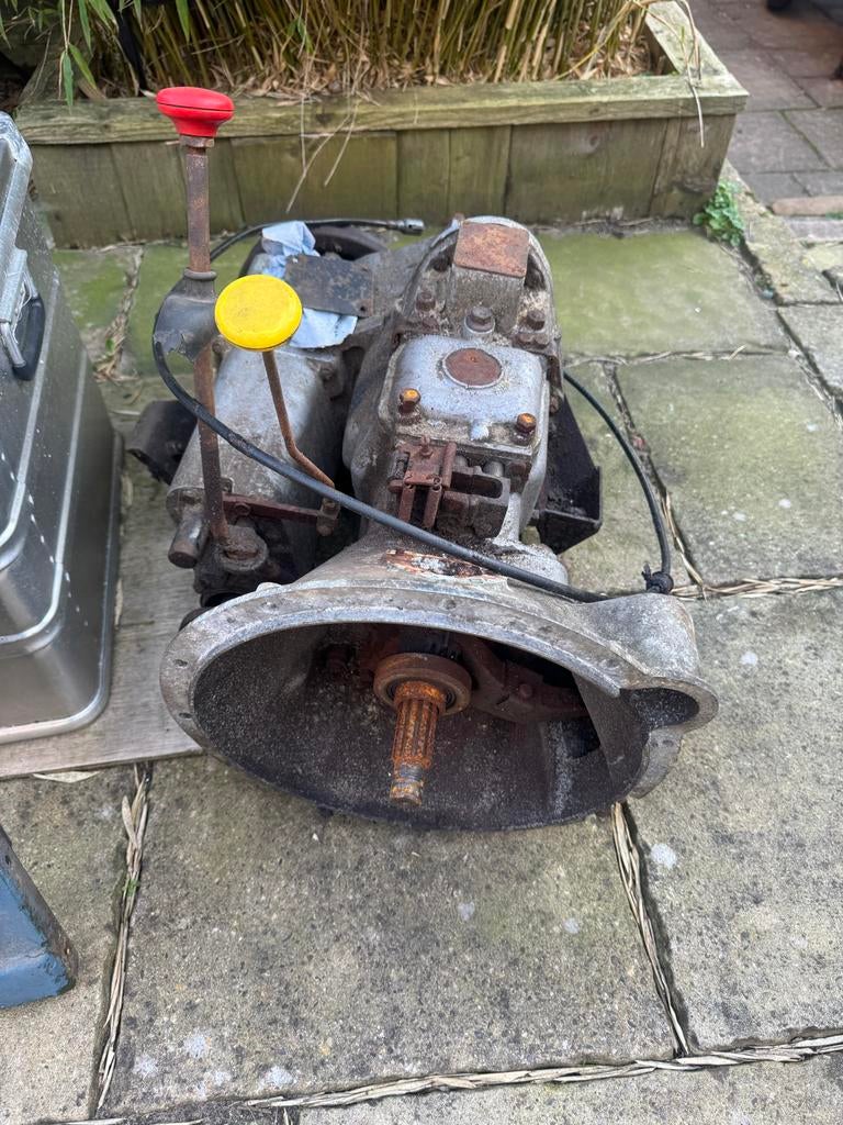 2 suffix D series versnellingsbakken land rover, Auto-onderdelen, Ophalen, Gebruikt, Universele onderdelen