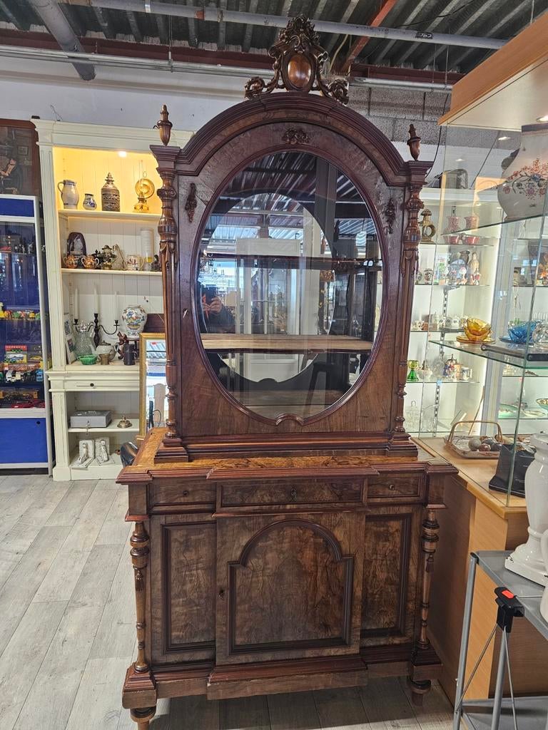 Antieke 2-delige kast met vitrine, Ophalen