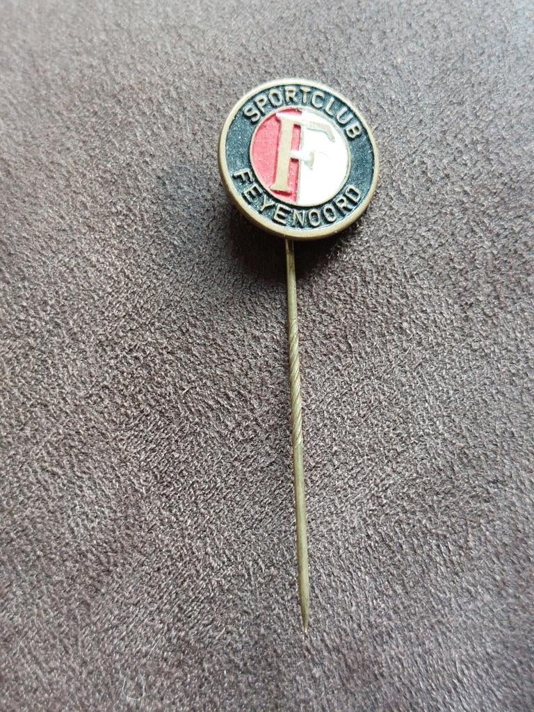 Feyenoord speldje, Verzamelen, Ophalen of Verzenden, Zo goed als nieuw, Sport, Speldje of Pin