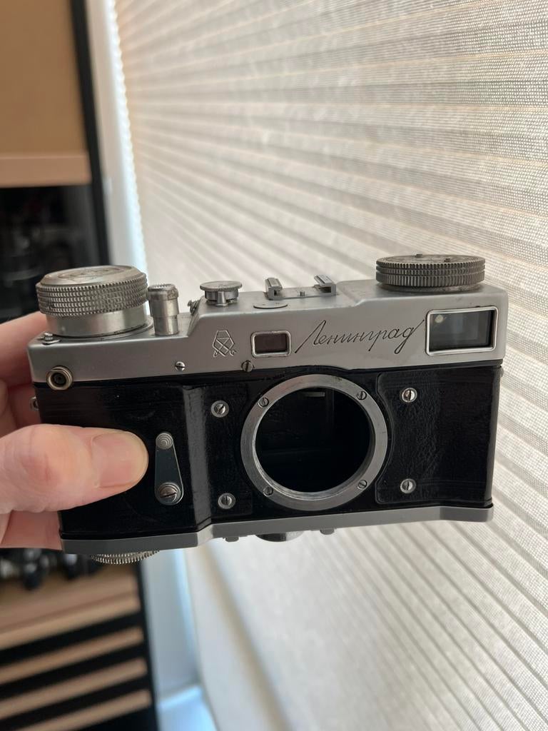 Leningrad sovjet camera (defect), Audio, Tv en Foto, Fotocamera's Analoog, Niet werkend, Compact, Overige Merken, Ophalen of Verzenden