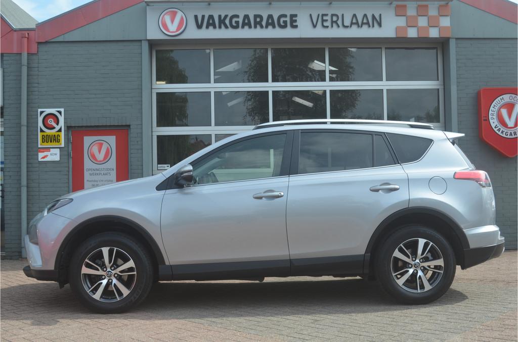 Toyota RAV4 2.0 Dynamic 4WD AUTOMAAT 12 mnd garantie, Auto's, Toyota, Automaat, 12 maanden, 15 km/l, Gebruikt