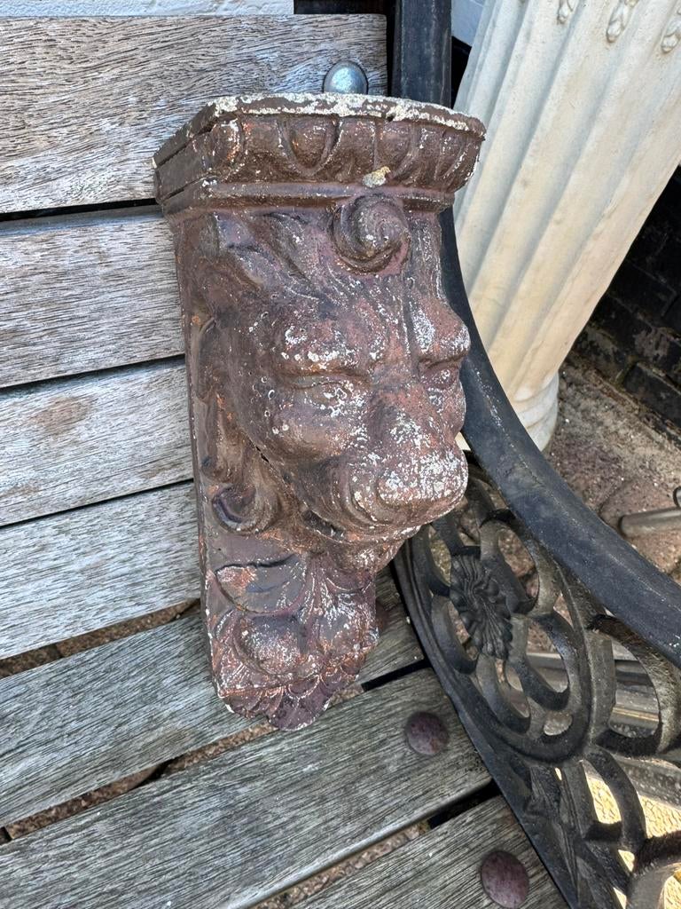 Leeuwenkop, Tuin en Terras, Ophalen, Zo goed als nieuw