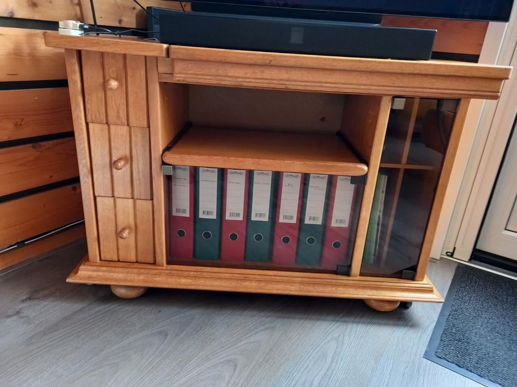 Houten televisiemeubel met lades en glazen deur, Huis en Inrichting, Kasten | Televisiemeubels, Ophalen of Verzenden