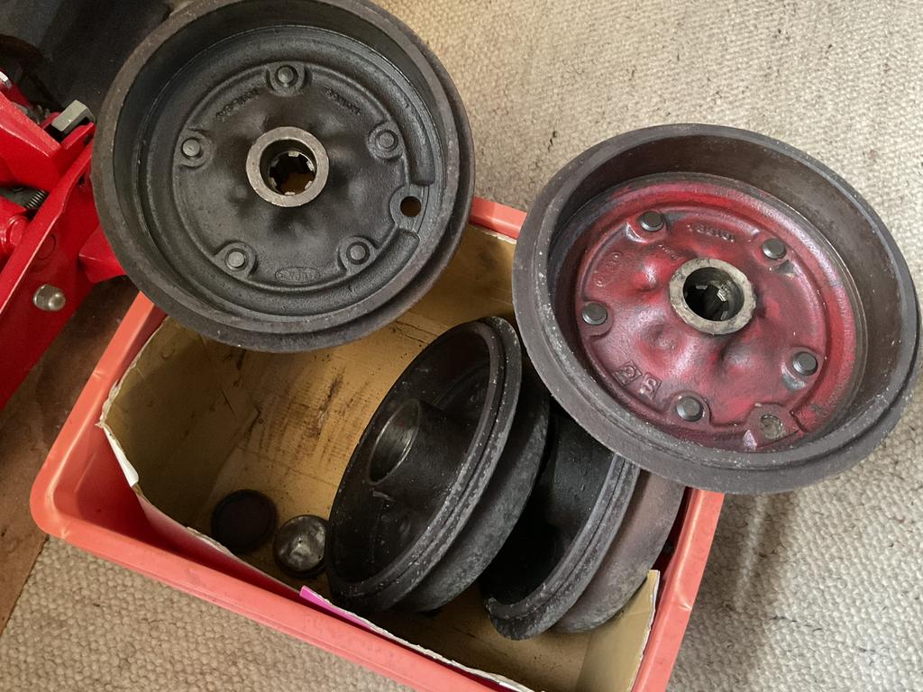 MG remtrommels, Ophalen