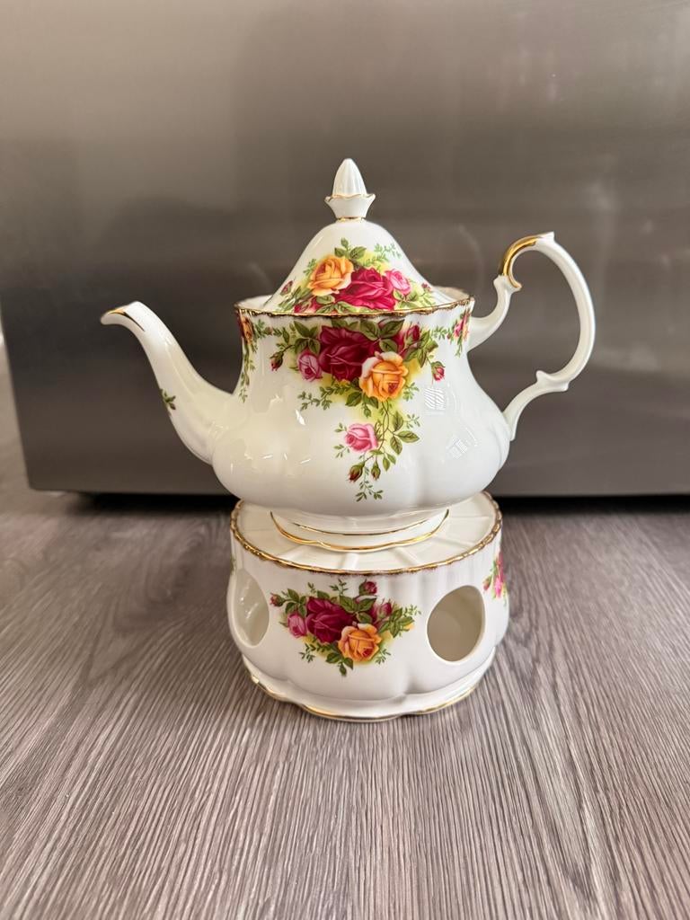 Prachtige theepot & rechaud royal albert old country roses!, Antiek en Kunst, Antiek | Servies los, Ophalen of Verzenden