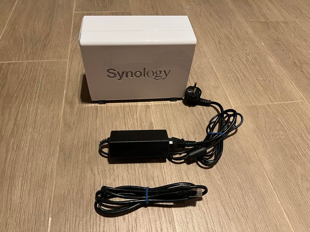 Synology DS216j NAS met 2x1TB HDD, Computers en Software, Harde schijven, Gebruikt, Server, HDD, Ophalen of Verzenden