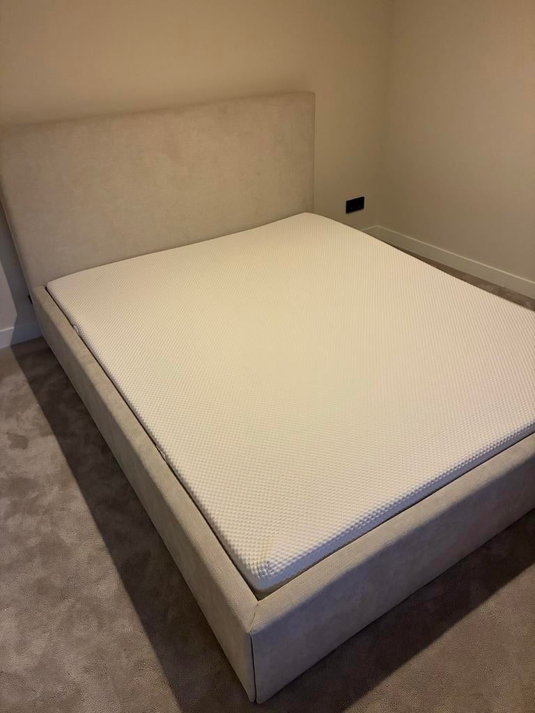 IKEA Åbygda matras 160x200, Huis en Inrichting, Slaapkamer | Matrassen en Bedbodems, Ophalen, Matras, 200 cm, 160 cm